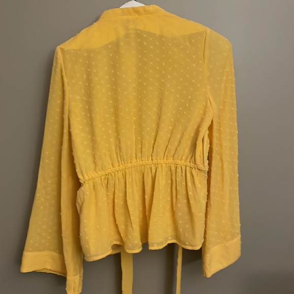 NWT River Island Yellow Bright Wide Sleeve Blouse - Picture 3 of 4